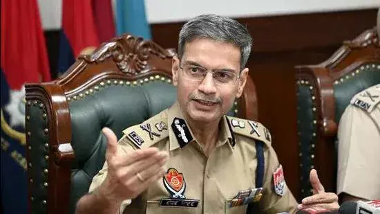 Punjab cops ने 12 आतंकी मामलों का खुलासा किया, और रिकॉर्ड मात्रा में ड्रग्स ज़ब्त की Punjab cops ने 12 आतंकी मामलों का खुलासा किया, और रिकॉर्ड मात्रा में ड्रग्स ज़ब्त की