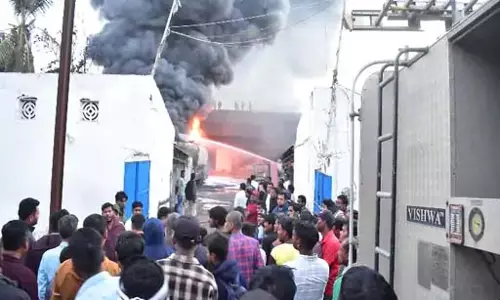 फर्नीचर फैक्ट्री आगजनी में घायल सुपरवाइजर की मौत