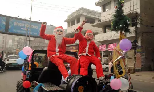 Delhi पुलिस ने त्योहारों से पहले सुरक्षा कड़ी की Delhi पुलिस ने त्योहारों से पहले सुरक्षा कड़ी की