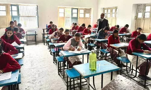 Punjab: अब सभी भाषाओं की किताबों में गुरुमुखी अक्षरों के लिए एक अलग पेज होगा
