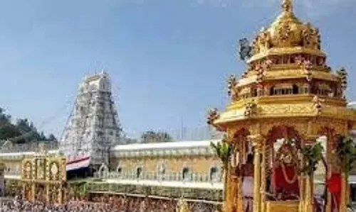 Tirupati Balaji:नए साल पर तिरुपति बालाजी मंदिर के खुलेंगे वैकुंठ द्वार, भक्तों के ऐसे मिलेगी दर्शन के लिए एंट्री