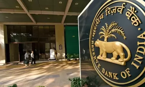 RBI ने OMOs और फॉरेक्स स्वैप के ज़रिए 3 ट्रिलियन रुपये के लिक्विडिटी बूस्ट की घोषणा की RBI ने OMOs और फॉरेक्स स्वैप के ज़रिए 3 ट्रिलियन रुपये के लिक्विडिटी बूस्ट की घोषणा की