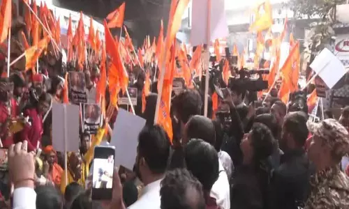 Bangladesh में युवक की हत्या को लेकर विरोध प्रदर्शन की योजना बनाई गई Bangladesh में युवक की हत्या को लेकर विरोध प्रदर्शन की योजना बनाई गई