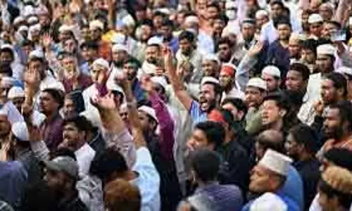 अमेरिकी सांसदों ने बांग्लादेश में हिंदू व्यक्ति की हत्या की निंदा की। अमेरिकी सांसदों ने बांग्लादेश में हिंदू व्यक्ति की हत्या की निंदा की।