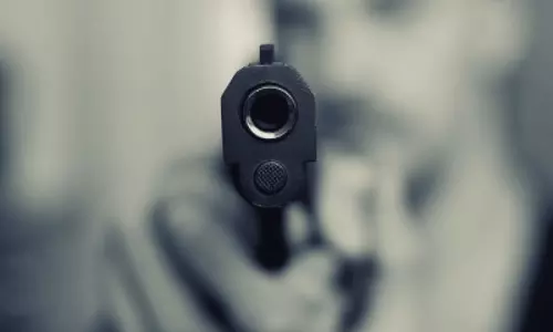 जम्मू-कश्मीर के सांबा जिले में गोली लगने से सेना के JCO की मौत हो गई