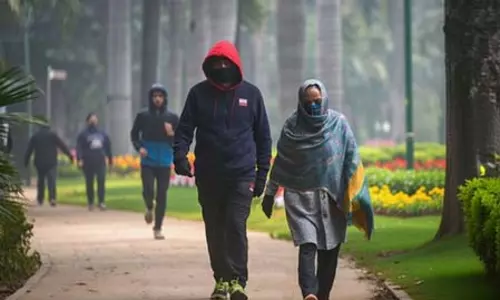 सर्दियों में इस समय वॉक करने से दिल और फेफड़े होते है मजबूत, वजन भी होता है कम सर्दियों में इस समय वॉक करने से दिल और फेफड़े होते है मजबूत, वजन भी होता है कम
