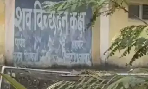 पिता के मना करने के बावजूद बेटा गया मेला देखने, सड़क हादसे में मौत पिता के मना करने के बावजूद बेटा गया मेला देखने, सड़क हादसे में मौत