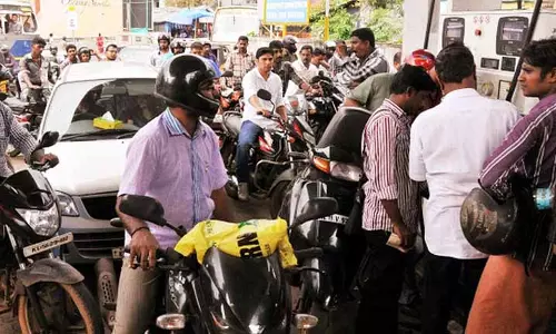 ओडिशा ने ‘बिना PUCC, पेट्रोल नहीं’ नियम को 1 फरवरी तक बढ़ाया
