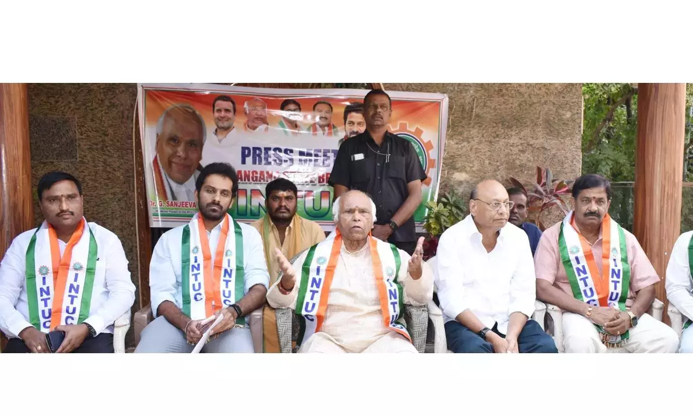INTUC ने MGNREGA पर NDA की पाबंदियों की निंदा की INTUC ने MGNREGA पर NDA की पाबंदियों की निंदा की