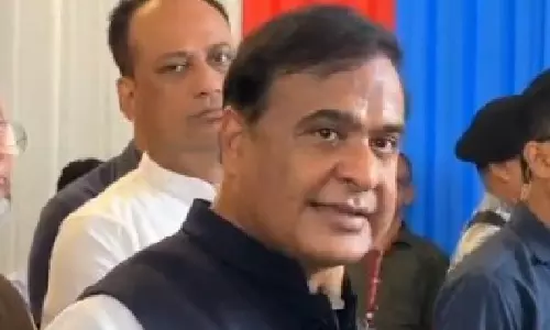 Assam में 818 लेखकों को नकद पुरस्कार, पढ़ने की आदत को बढ़ावा देने का प्रयास Assam में 818 लेखकों को नकद पुरस्कार, पढ़ने की आदत को बढ़ावा देने का प्रयास