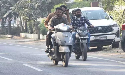 Ludhiana: सख्त कार्रवाई, ट्रैफिक पुलिस ने इस साल 3.07 लाख चालान जारी किए Ludhiana: सख्त कार्रवाई, ट्रैफिक पुलिस ने इस साल 3.07 लाख चालान जारी किए