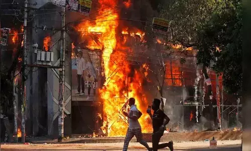 Bangladesh के नेता: हम बड़े पड़ोसी भारत के साथ कड़वे रिश्ते नहीं चाहते Bangladesh के नेता: हम बड़े पड़ोसी भारत के साथ कड़वे रिश्ते नहीं चाहते