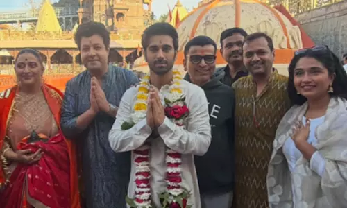 महाकालेश्वर ज्योतिर्लिंग में Pulkit सम्राट और वरुण शर्मा का श्रद्धा भरा पल