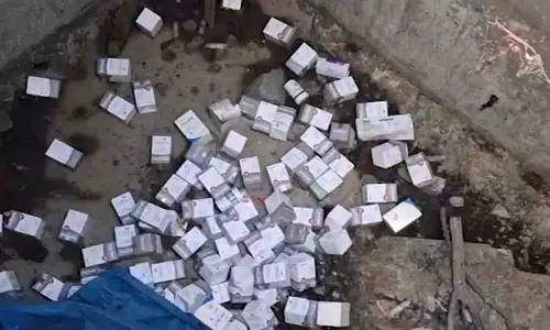 बालासोर के बहनागा PHC में कथित तौर पर सरकारी दवाइयां जला दी गईं