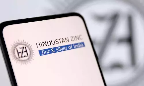 सिल्वर बुल रन के बीच 3-दिवसीय रैली में Hindustan Zinc के शेयर 6% बढ़े सिल्वर बुल रन के बीच 3-दिवसीय रैली में Hindustan Zinc के शेयर 6% बढ़े