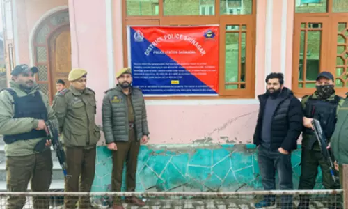 J&K: पुलिस ने श्रीनगर में ड्रग पेडलर की संपत्ति अटैच की