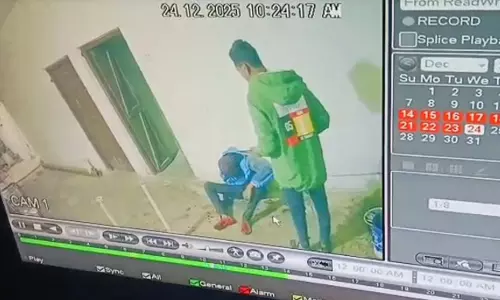 रायपुर में सनसनीखेज हत्या का LIVE वीडियो, आरोपी गिरफ्तार