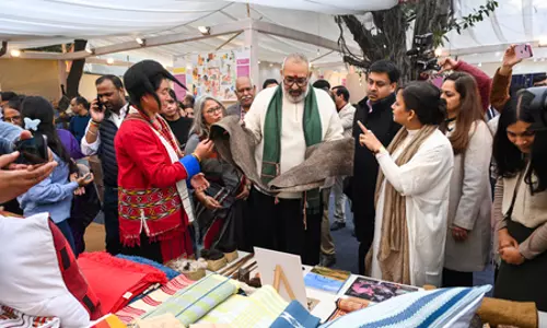2025 में भारत के वस्त्र क्षेत्र में मिली बड़ी सफलता, निवेश और निर्यात में हुई शानदार बढ़ोतरी : केंद्र