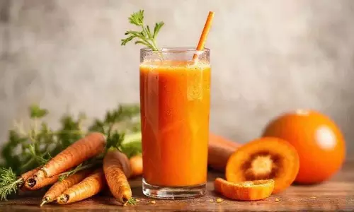 इन शानदार स्वास्थ्य लाभों के लिए रोज़ नाश्ते में गाजर का Juice पिएं इन शानदार स्वास्थ्य लाभों के लिए रोज़ नाश्ते में गाजर का Juice पिएं