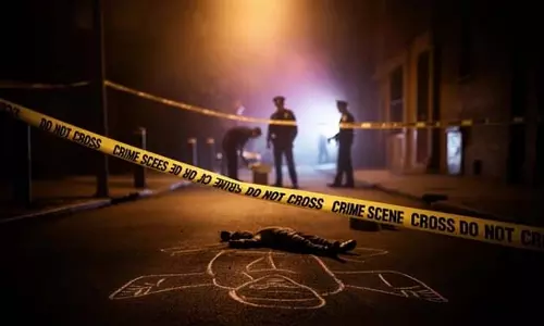 इंस्टाग्राम कमेंट विवाद बना हिंसक, मेंहदी आर्टिस्ट पर जानलेवा हमला, तीन घायल इंस्टाग्राम कमेंट विवाद बना हिंसक, मेंहदी आर्टिस्ट पर जानलेवा हमला, तीन घायल