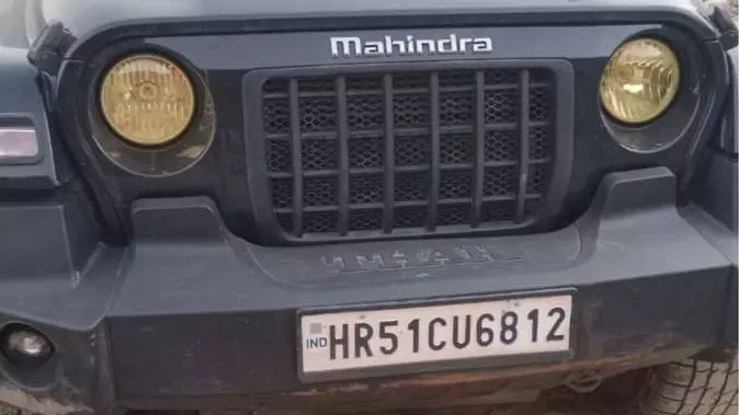 Himachal Pradesh: हरियाणा नंबर की थार, पेट्रोल पंप पर फर्जी ट्रांजेक्शन दिखाकर तीन युवक हुए फरार Himachal Pradesh: हरियाणा नंबर की थार, पेट्रोल पंप पर फर्जी ट्रांजेक्शन दिखाकर तीन युवक हुए फरार