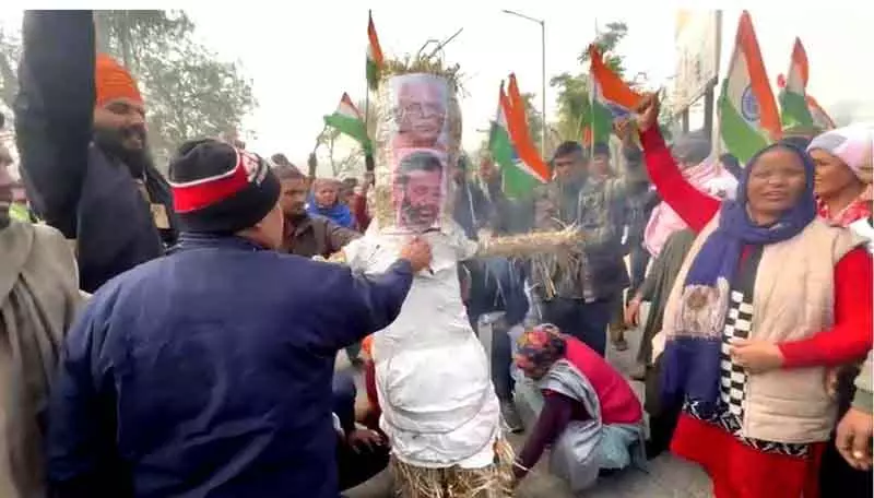 रोजगार निगम बोर्ड ने Rohtak-PGIMS के योग्य कर्मचारियों के पोर्टिंग को मंजूरी दी। रोजगार निगम बोर्ड ने Rohtak-PGIMS के योग्य कर्मचारियों के पोर्टिंग को मंजूरी दी।