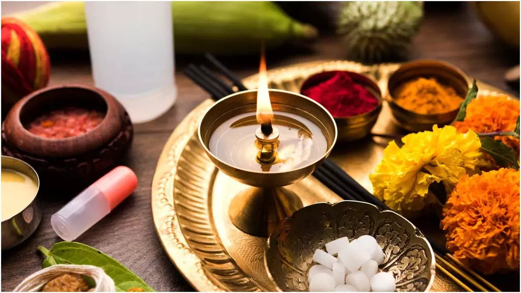 New Year 2026: शुभ संयोग में मनाया जाएगा 1 जनवरी, जानें कैसे करें नए साल की शुरुआत New Year 2026: शुभ संयोग में मनाया जाएगा 1 जनवरी, जानें कैसे करें नए साल की शुरुआत