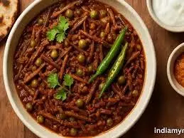 Sangri ki Sabji: घर पर इस आसान रेसिपी से लें राजस्थान की चटपटी सांगरी की सब्जी का मजा Sangri ki Sabji: घर पर इस आसान रेसिपी से लें राजस्थान की चटपटी सांगरी की सब्जी का मजा