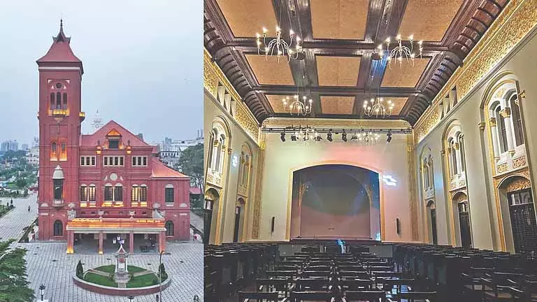 Chennai: मरम्मत के 2 साल बाद विक्टोरिया हॉल खुला Chennai: मरम्मत के 2 साल बाद विक्टोरिया हॉल खुला