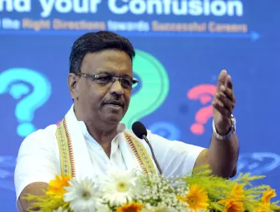 Kolkata में फायर सेफ्टी पर फोकस, मेयर ने दिए निरीक्षण के आदेश Kolkata में फायर सेफ्टी पर फोकस, मेयर ने दिए निरीक्षण के आदेश