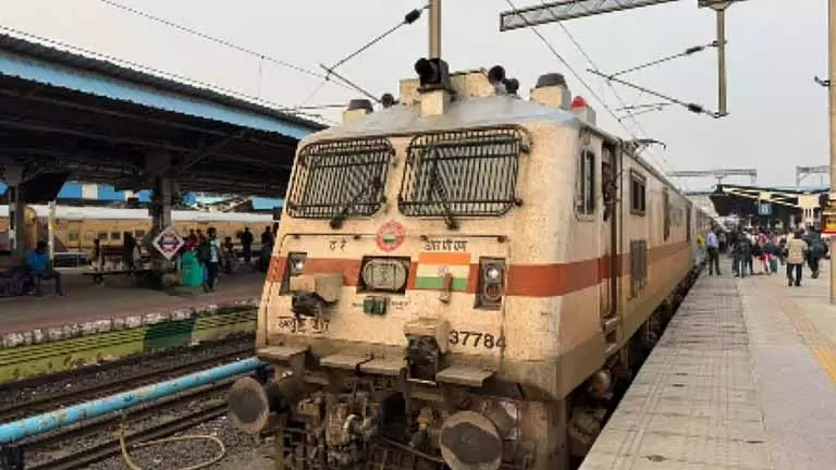 रेलवे किराया वृद्धि वापस लें, Empower India ने अपील की रेलवे किराया वृद्धि वापस लें, Empower India ने अपील की