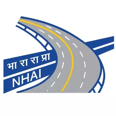 Bhopal: NHAI के रोड प्रोजेक्ट से हरियाली खतरे में Bhopal: NHAI के रोड प्रोजेक्ट से हरियाली खतरे में