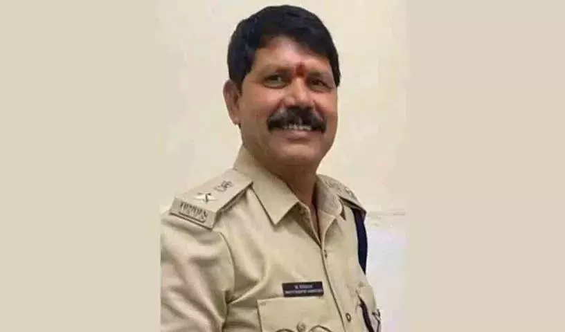 DTC किशन नाइक को चंचलगुडा जेल भेजा गया.. 14 दिन की रिमांड DTC किशन नाइक को चंचलगुडा जेल भेजा गया.. 14 दिन की रिमांड