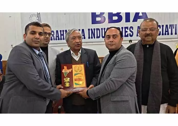 BBIA ने तारिगामी के नेतृत्व वाली पर्यावरण समिति के साथ बातचीत की BBIA ने तारिगामी के नेतृत्व वाली पर्यावरण समिति के साथ बातचीत की
