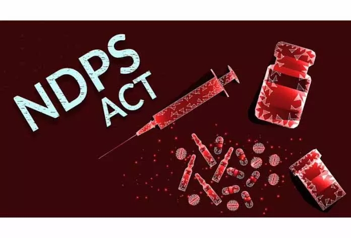 ड्रग पेडलर पर PIT NDPS एक्ट के तहत मामला दर्ज किया गया ड्रग पेडलर पर PIT NDPS एक्ट के तहत मामला दर्ज किया गया