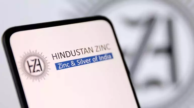 सिल्वर बुल रन के बीच 3-दिवसीय रैली में Hindustan Zinc के शेयर 6% बढ़े सिल्वर बुल रन के बीच 3-दिवसीय रैली में Hindustan Zinc के शेयर 6% बढ़े