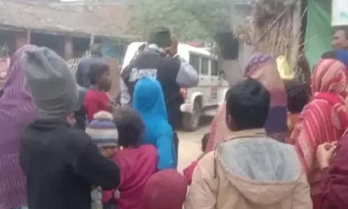 Bihar: बेटे ने हथौड़े से मां की हत्या की, चुपचाप कर दिया अंतिम संस्कार Bihar: बेटे ने हथौड़े से मां की हत्या की, चुपचाप कर दिया अंतिम संस्कार