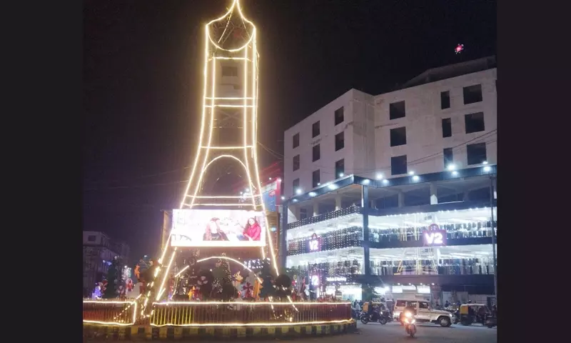 Nagaland में क्रिसमस सेलिब्रेशन शुरू, हर ओर उत्सव का माहौल Nagaland में क्रिसमस सेलिब्रेशन शुरू, हर ओर उत्सव का माहौल