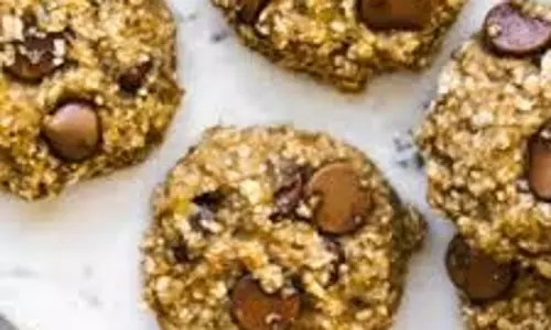 Karela Cookies : स्वाद और सेहत का मेल, घर पर बनाएं टेस्टी और हेल्दी करेला कुकीज Karela Cookies : स्वाद और सेहत का मेल, घर पर बनाएं टेस्टी और हेल्दी करेला कुकीज