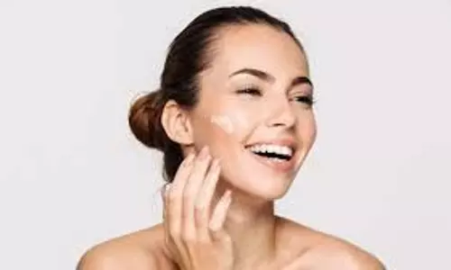 Winter skin care : सर्दियों के महीनों में अपनी ड्राई स्किन केयर रूटीन में करें ये 4 बदलाव Winter skin care : सर्दियों के महीनों में अपनी ड्राई स्किन केयर रूटीन में करें ये 4 बदलाव