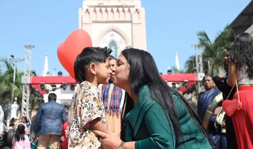 Hyderabad : सिकंदराबाद क्रिसमस सेलिब्रेशन 2025 के साथ जीवंत हो उठा