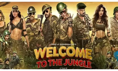 Welcome To The Jungle Teaser: अक्षय कुमार और रवीना टंडन 20 साल बाद वापस लौटे Welcome To The Jungle Teaser: अक्षय कुमार और रवीना टंडन 20 साल बाद वापस लौटे