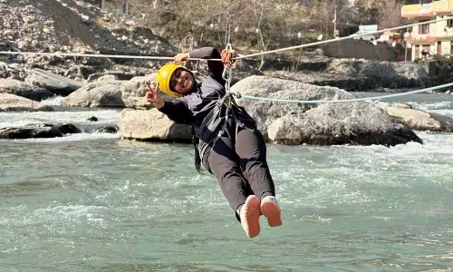 NSS छात्रों को पिर्डी राफ्टिंग सेंटर में आपदा प्रबंधन, बचाव तकनीकों में प्रशिक्षित किया गया