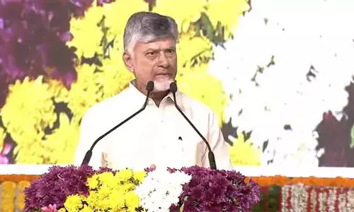 वाजपेयी एक ऐसे नेता हैं जो लोगों के दिलों में हमेशा अमर रहेंगे: CM Chandrababu वाजपेयी एक ऐसे नेता हैं जो लोगों के दिलों में हमेशा अमर रहेंगे: CM Chandrababu