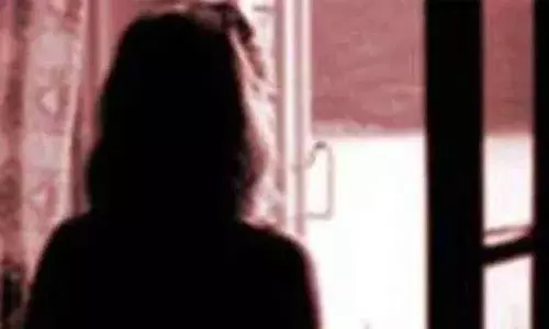 Bhutpur में एक मानसिक रूप से बीमार महिला को एक आदमी ने परेशान किया