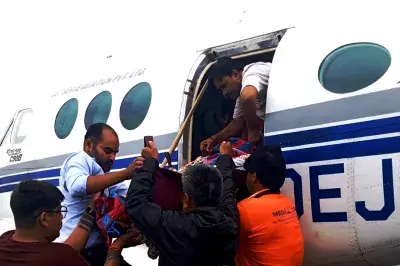 Rewa: गंभीर हालत में बच्ची को AIIMS भोपाल रेफर Rewa: गंभीर हालत में बच्ची को AIIMS भोपाल रेफर