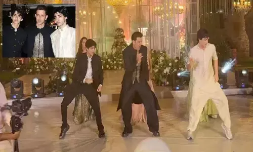 Hrithik Roshan: भारत के सर्वश्रेष्ठ डांसर्स में एक टॉप नाम Hrithik Roshan: भारत के सर्वश्रेष्ठ डांसर्स में एक टॉप नाम