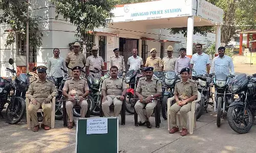 Aminabad : पुलिस ऑपरेशन, 21 बाइक जब्त