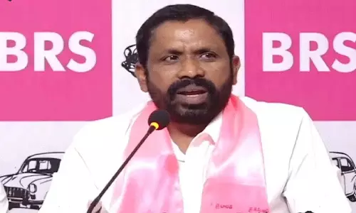 Yerrolla Srinivas ने सीएम रेवंत रेड्डी की अभद्र टिप्पणियों पर निशाना साधा