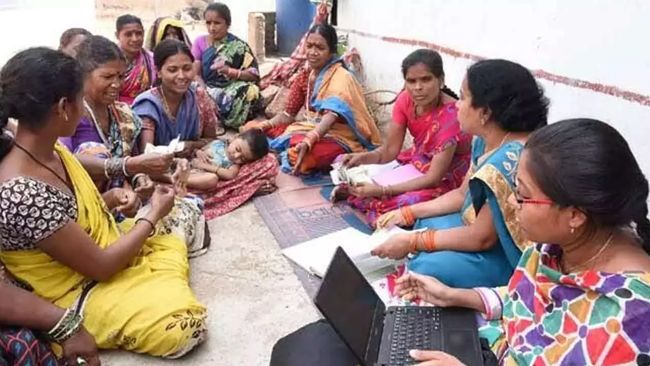 Telangana: सरकार समर्पित SHG हब के ज़रिए ग्रामीण महिलाओं को सशक्त बना रही है